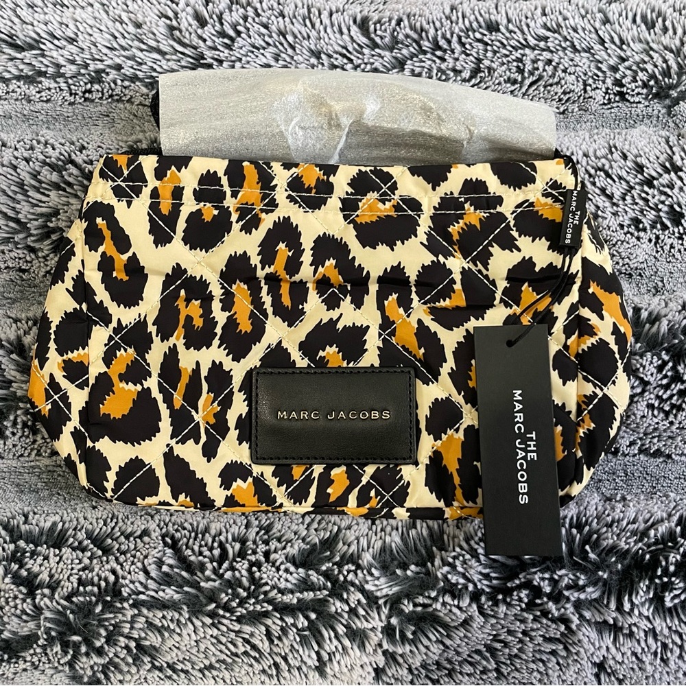 Marc Jacobs The Messenger Quilted Nylon Mini Crossbody Bag / Purse Leopard